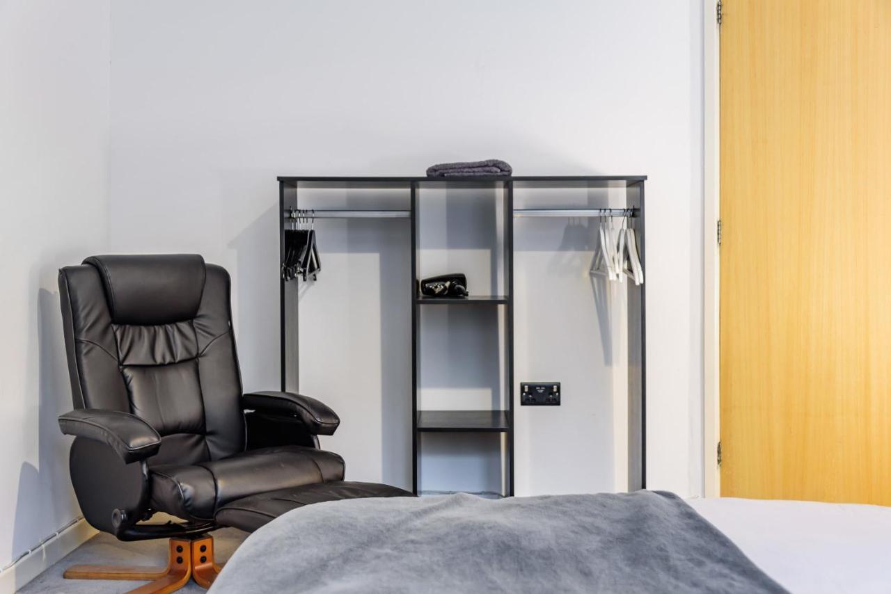 Stylish 2 Bedroom Apartment, Central Exeter, Parking On Site Exterior foto